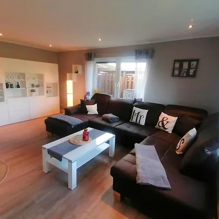 Huus Mooi Utblick Casa de Férias *